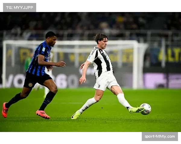 图拉姆头球遭神扑尤文遗憾告负胜局难改