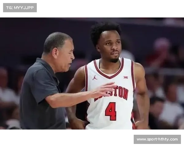 开拓者替补杜普里斯7分钟砍9分助球队逆转爵士